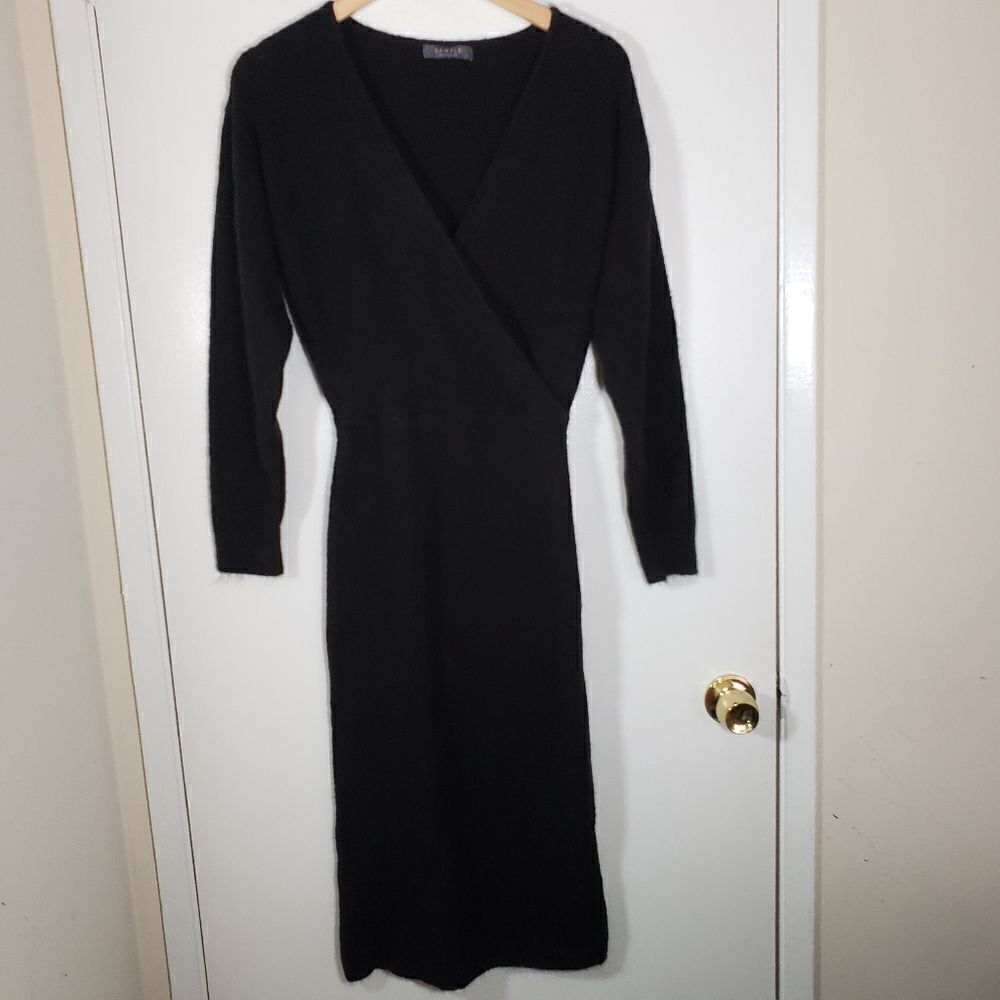 Refine Fashion SAMPLE Black V Neck Long Sleeve Midi Dress Size M